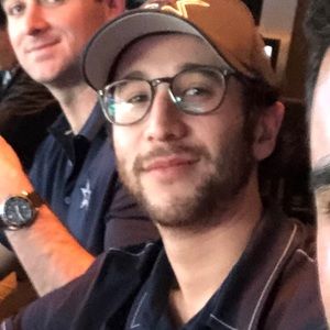 Meet your Posher, Chris